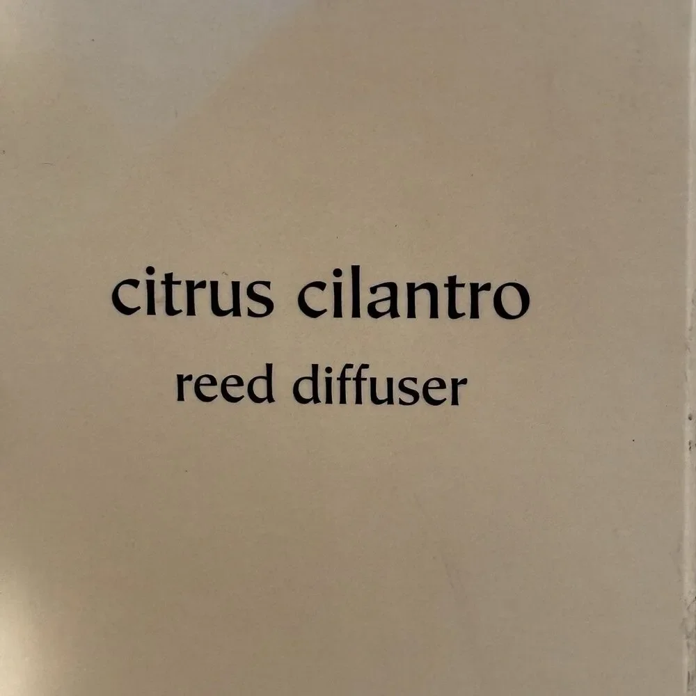 Pier 1 Imports Citrus Cilantro Reed Diffuser 8 oz /10 Reeds/Decorative Lid NEW